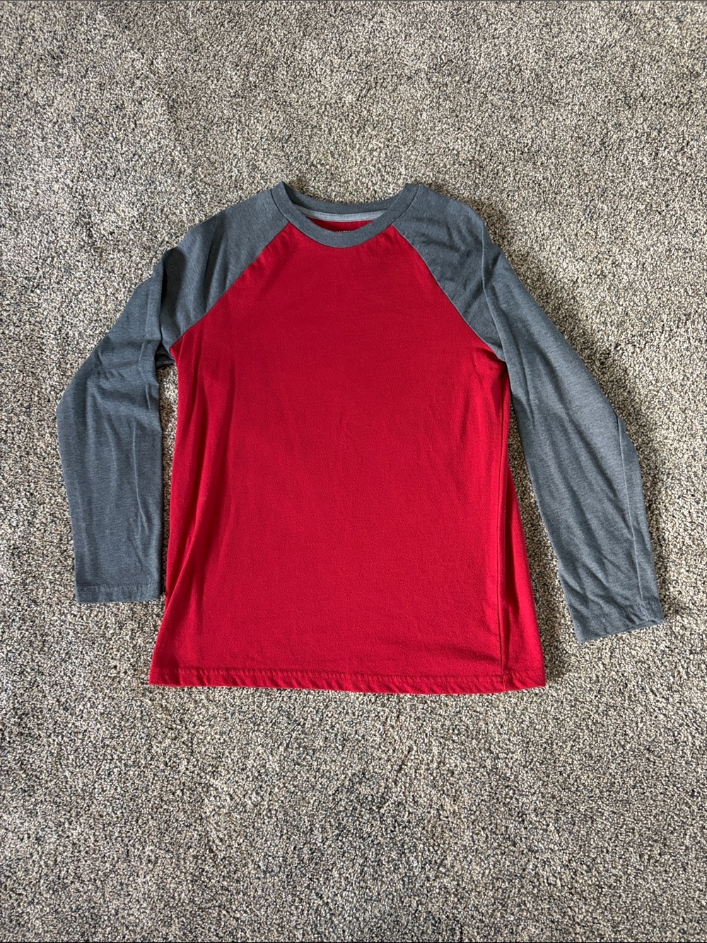 Boys Sonoma Red and Gray Long-Sleeve Raglan Tee Size M 10/12